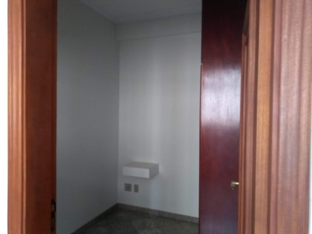 Apartamento, 3 quartos, 376 m² - Foto 5