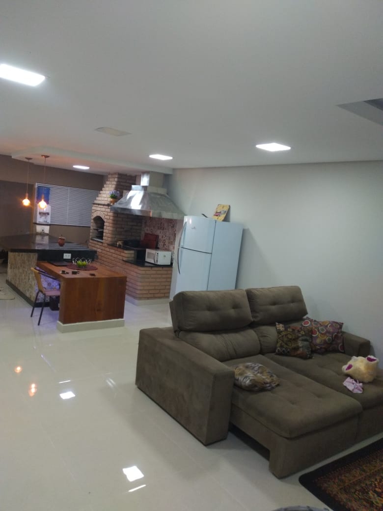 Casa, 3 quartos, 250 m² - Foto 4