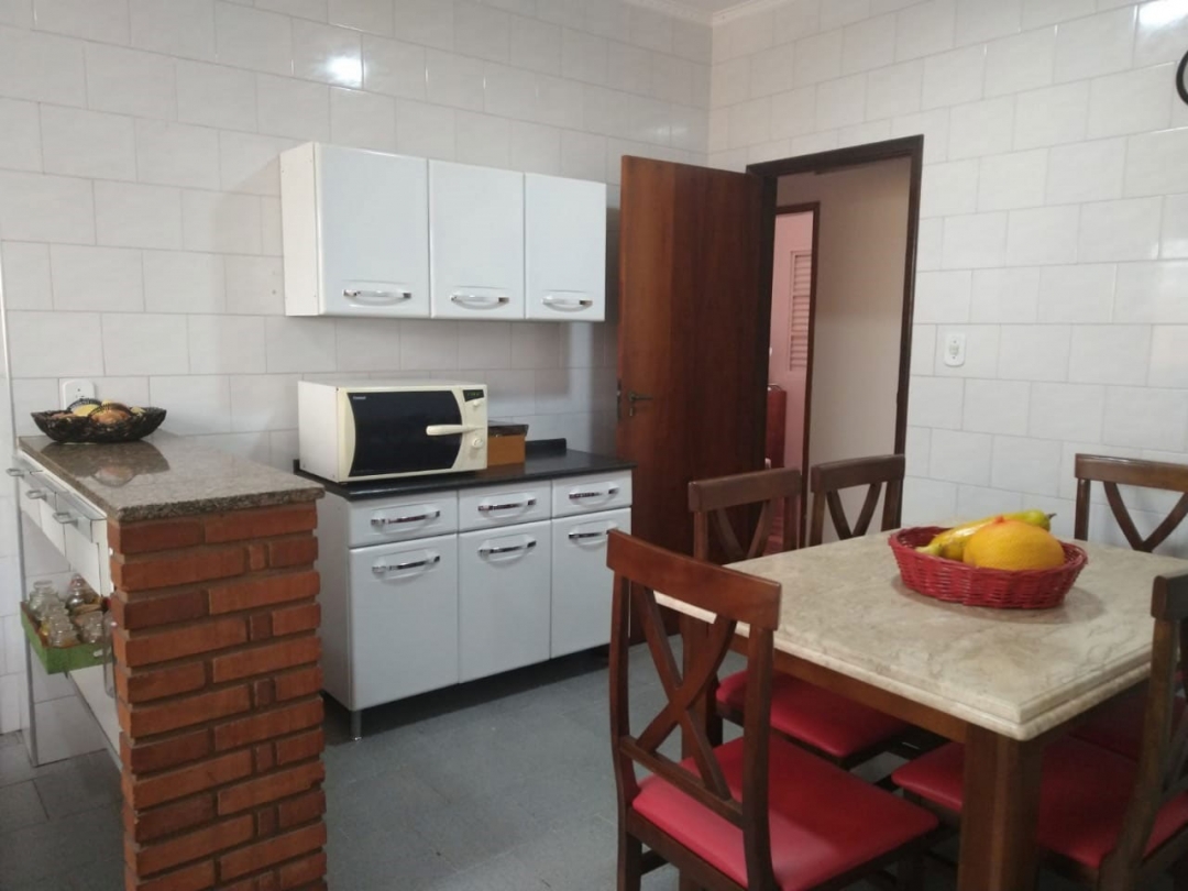 Casa, 4 quartos, 242 m² - Foto 9