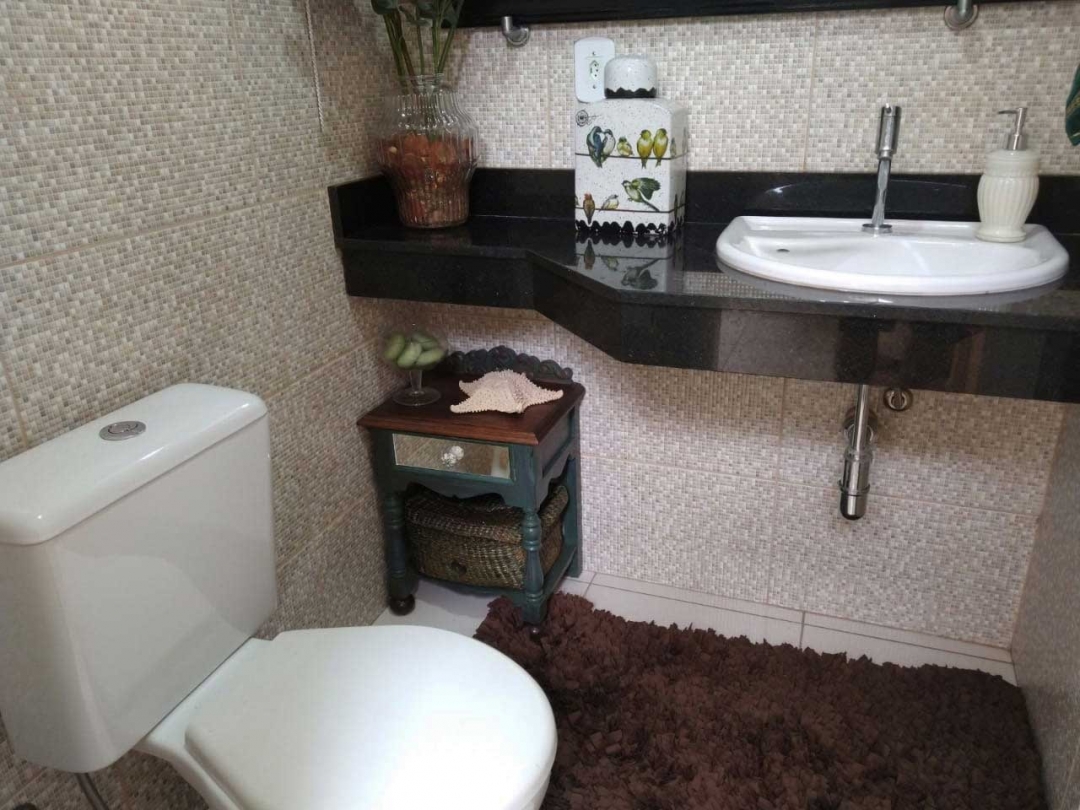 Casa, 4 quartos, 242 m² - Foto 3