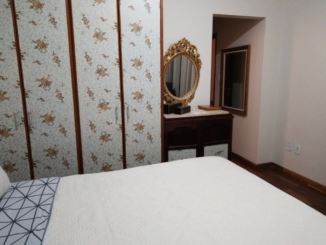 Casa, 4 quartos, 242 m² - Foto 19