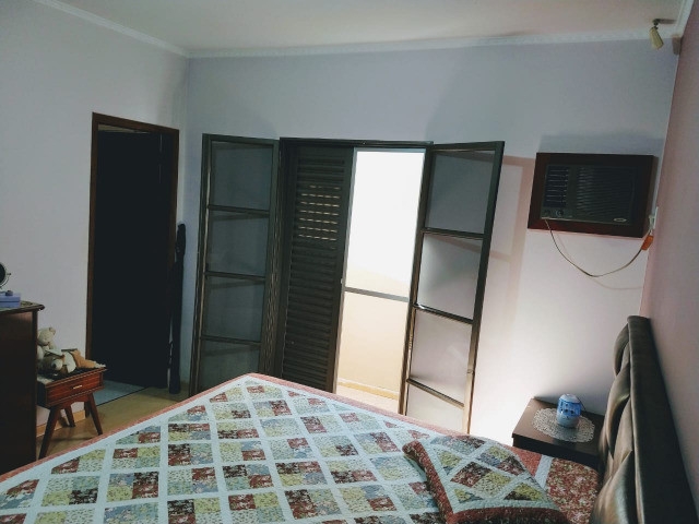 Casa, 3 quartos, 260 m² - Foto 11
