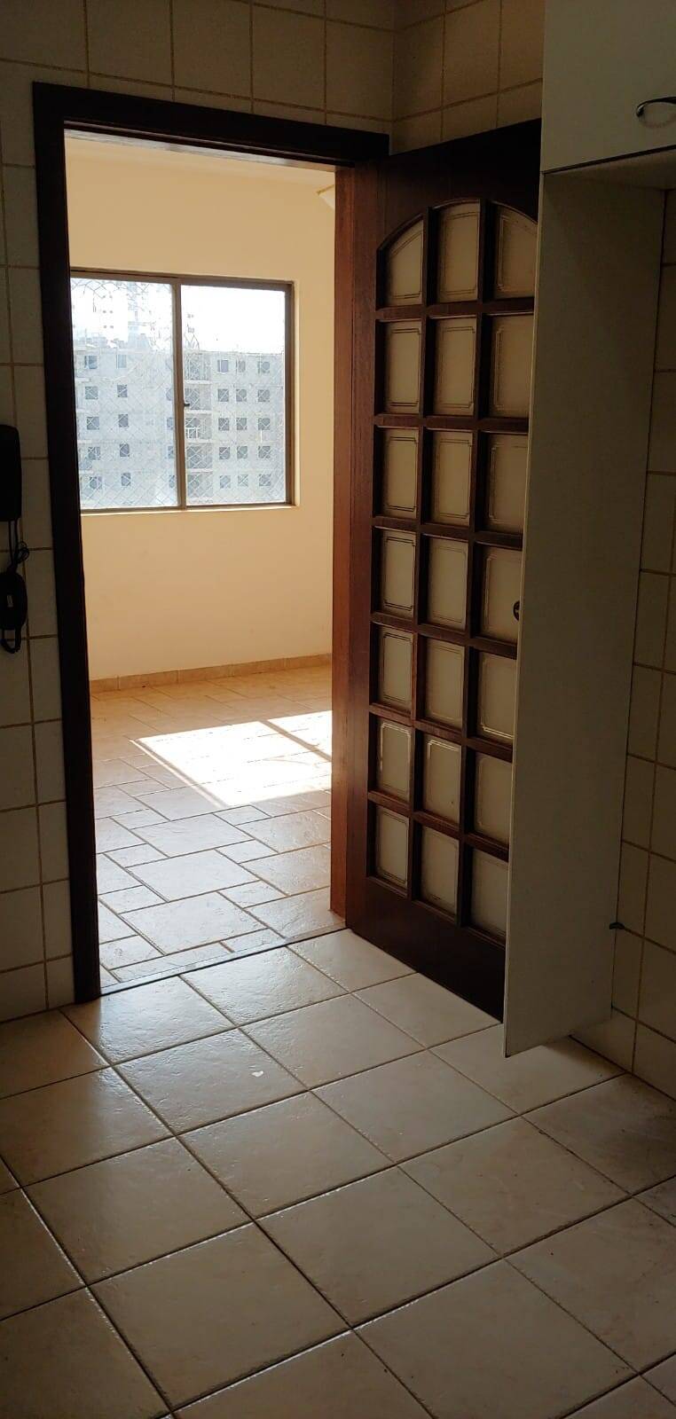 Apartamento para alugar com 2 quartos, 68m² - Foto 25