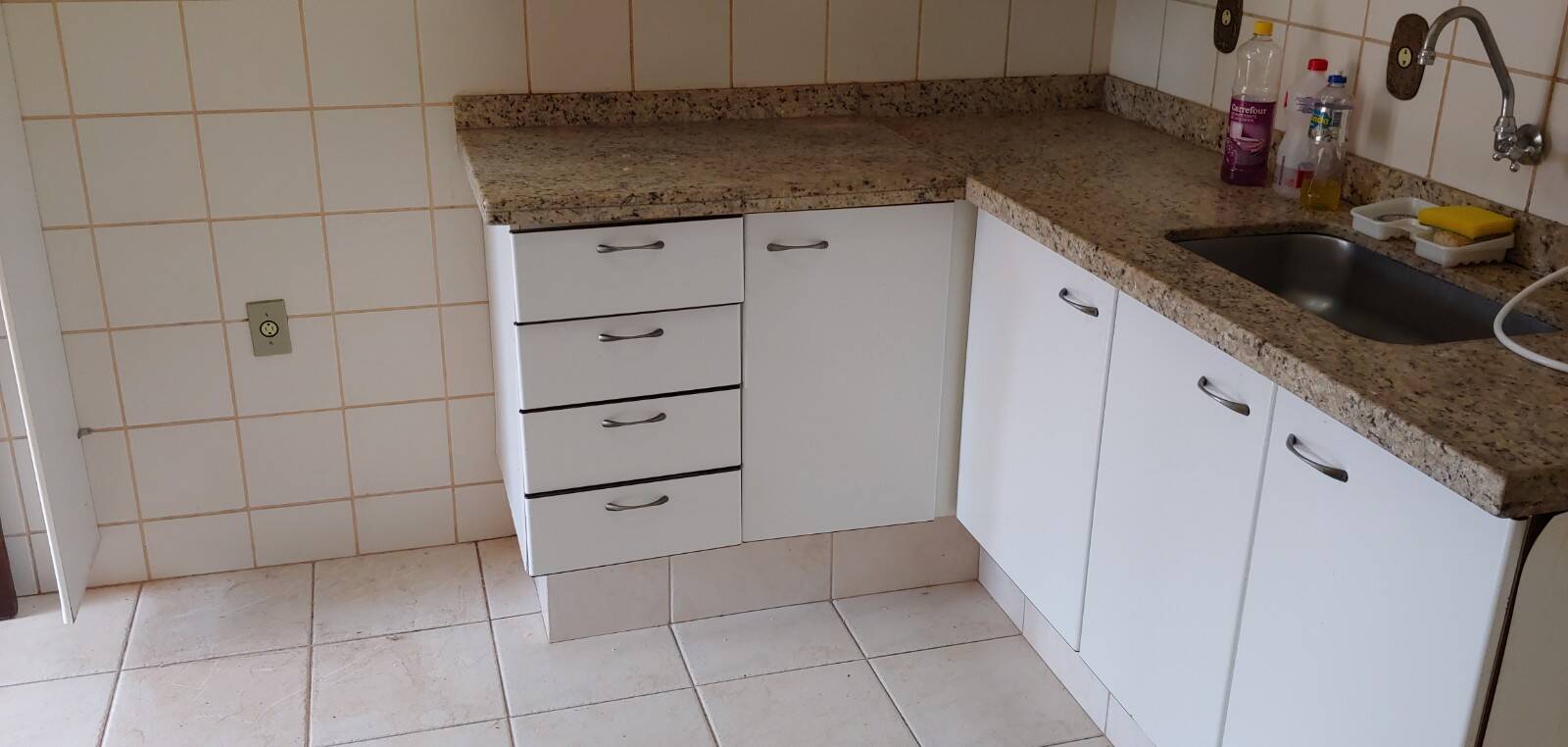 Apartamento para alugar com 2 quartos, 68m² - Foto 26
