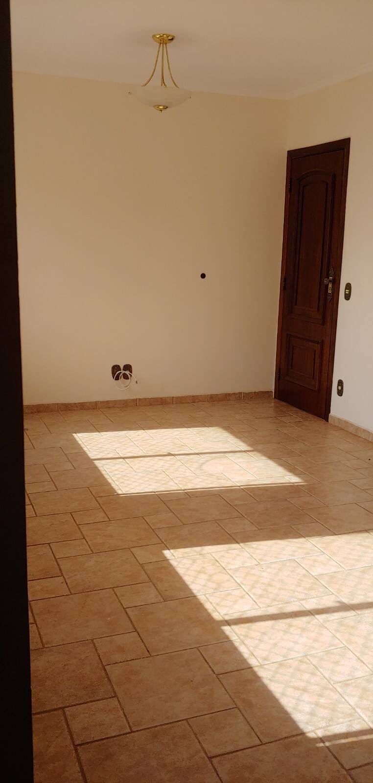 Apartamento para alugar com 2 quartos, 68m² - Foto 15