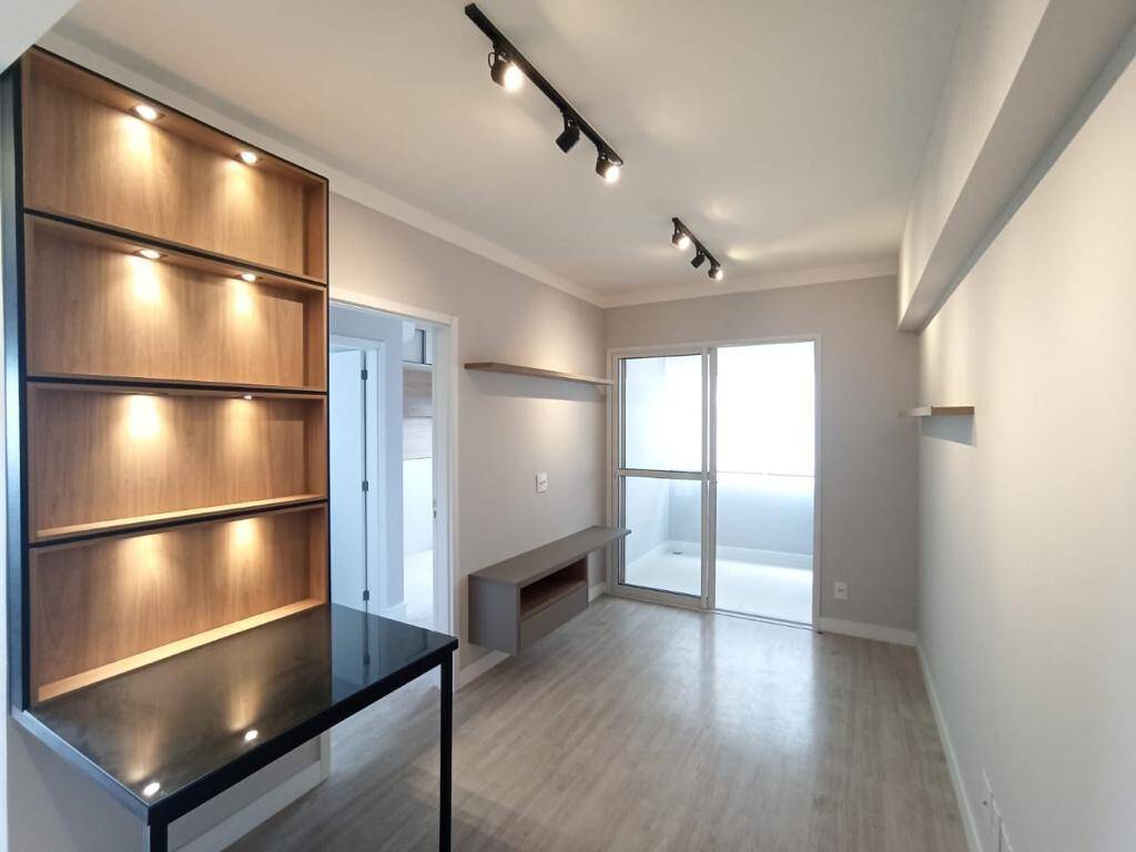 Apartamento para alugar com 1 quarto, 40m² - Foto 12