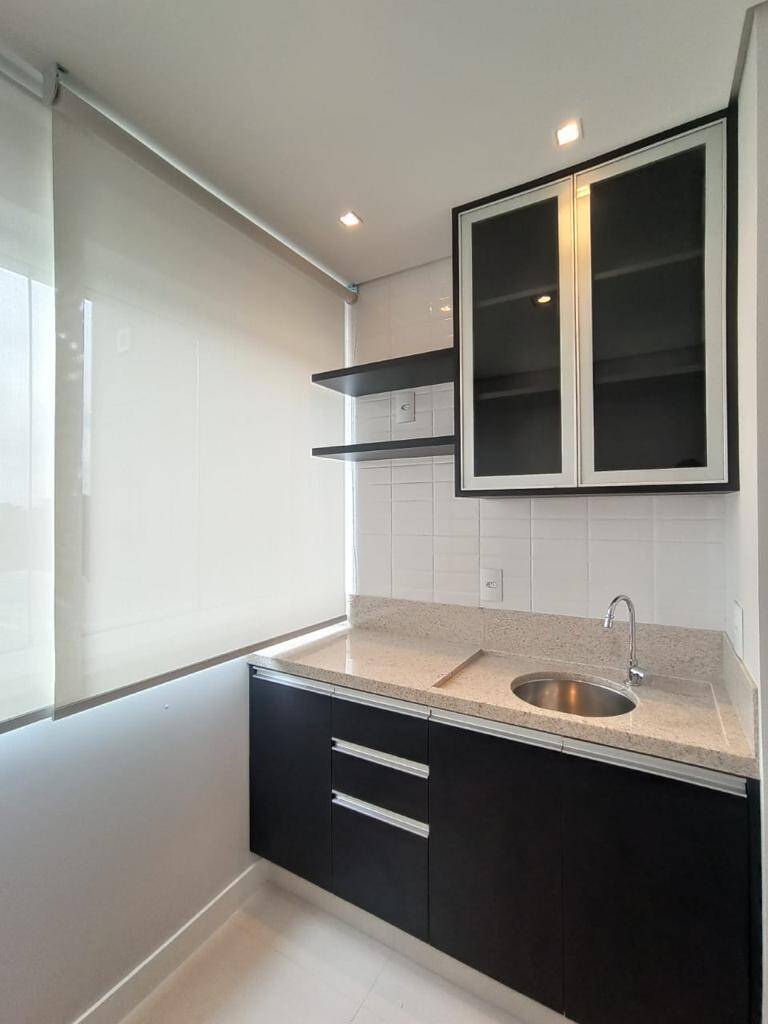 Apartamento para alugar com 1 quarto, 40m² - Foto 11