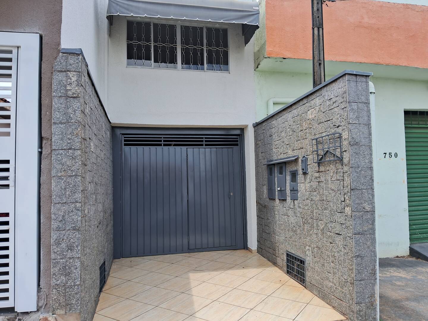 Casa com 2 dormitórios, jardim d. Lili