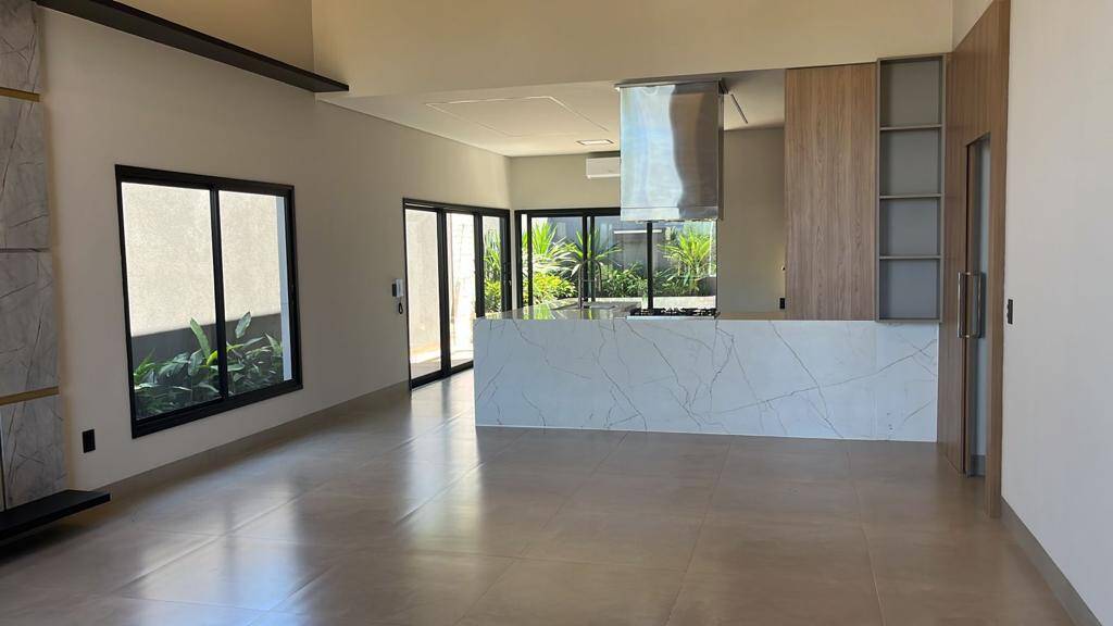 Casa, 3 quartos, 200 m² - Foto 13