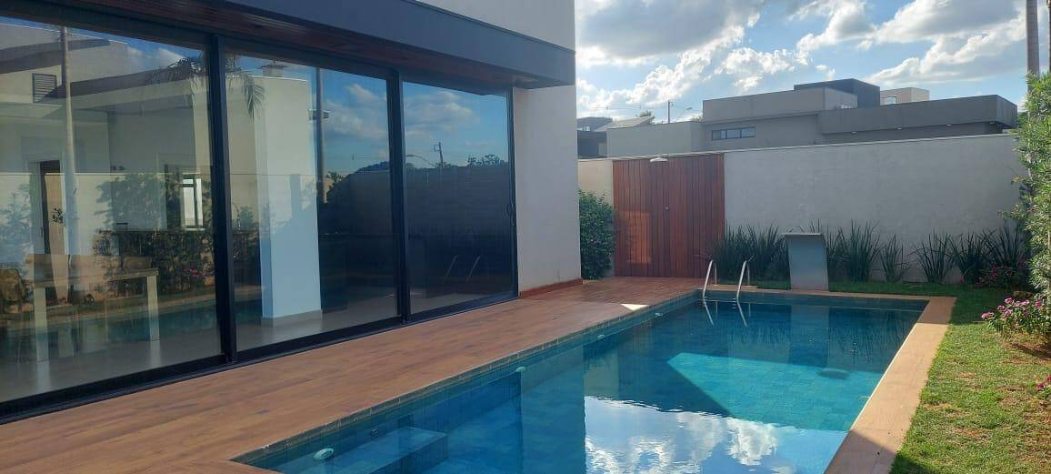Casa à venda com 3 quartos, 315m² - Foto 10