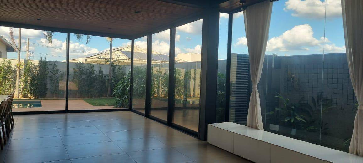 Casa à venda com 3 quartos, 315m² - Foto 14