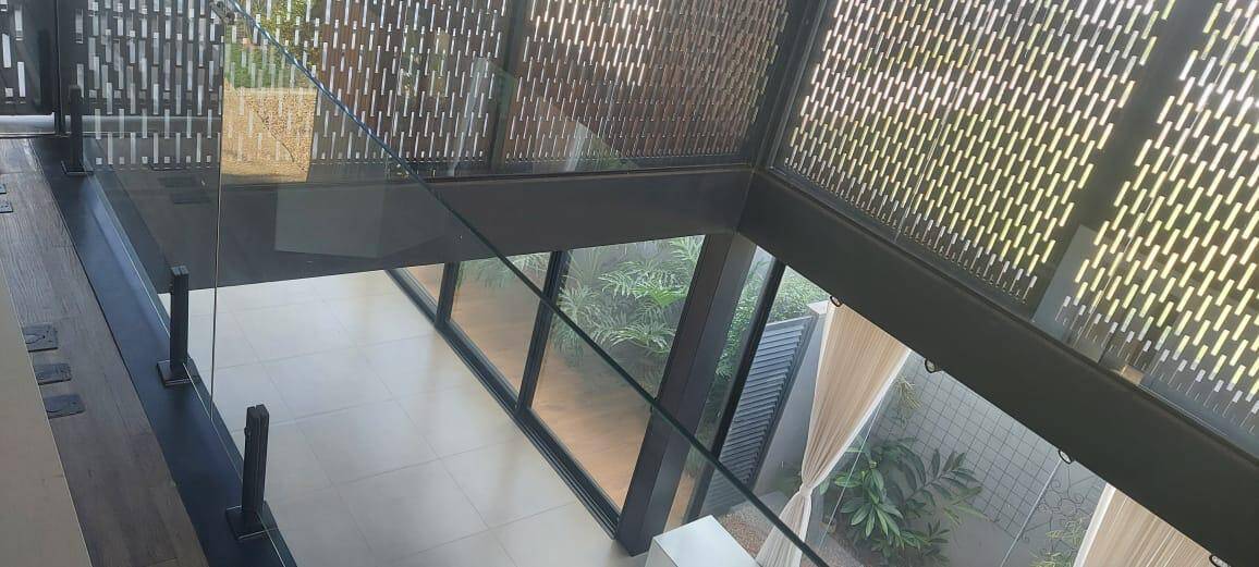 Casa à venda com 3 quartos, 315m² - Foto 18