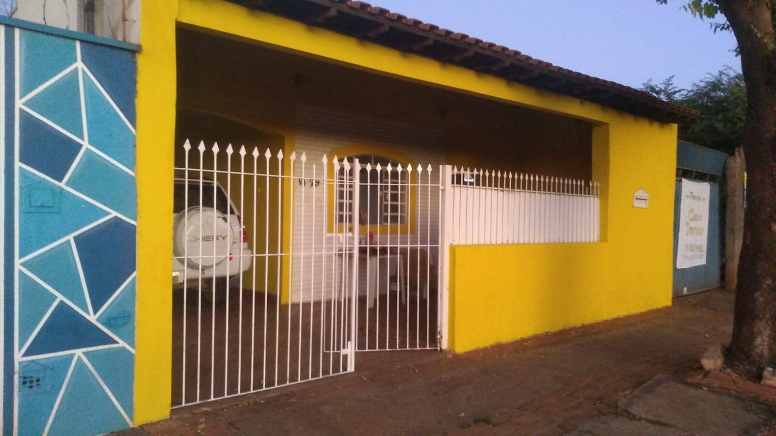 Casa à venda com 5 quartos, 178m² - Foto 3