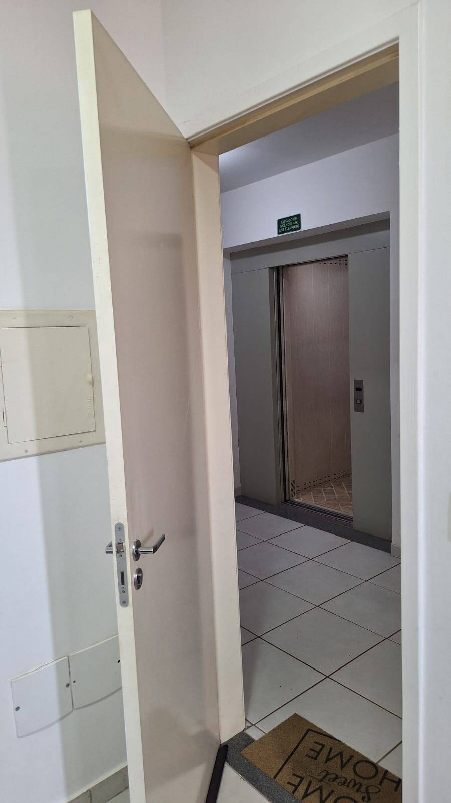 Apartamento à venda com 2 quartos, 47m² - Foto 17