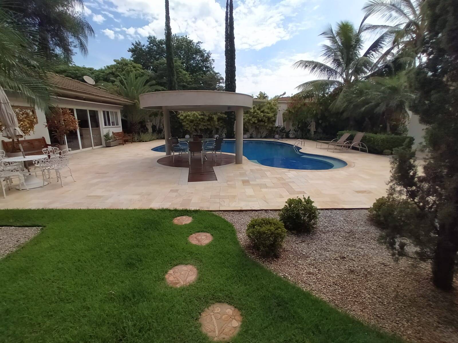 Casa, 4 quartos, 746 m² - Foto 35