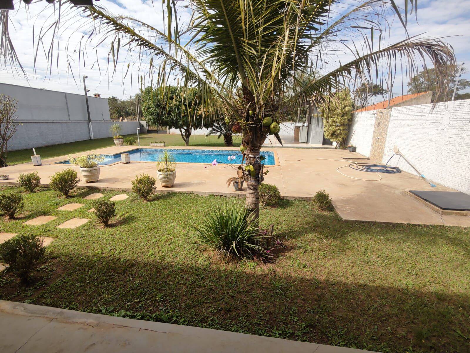 Chácara, 2 quartos, 1187 m² - Foto 2