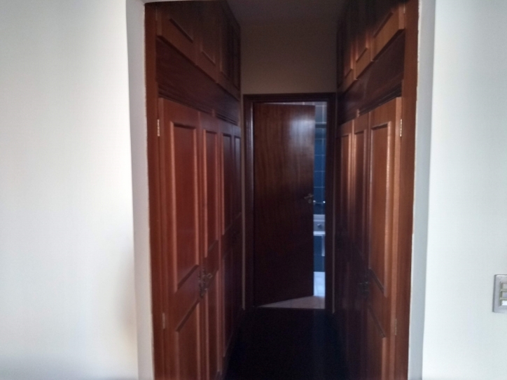 Casa à venda com 3 quartos, 402m² - Foto 11